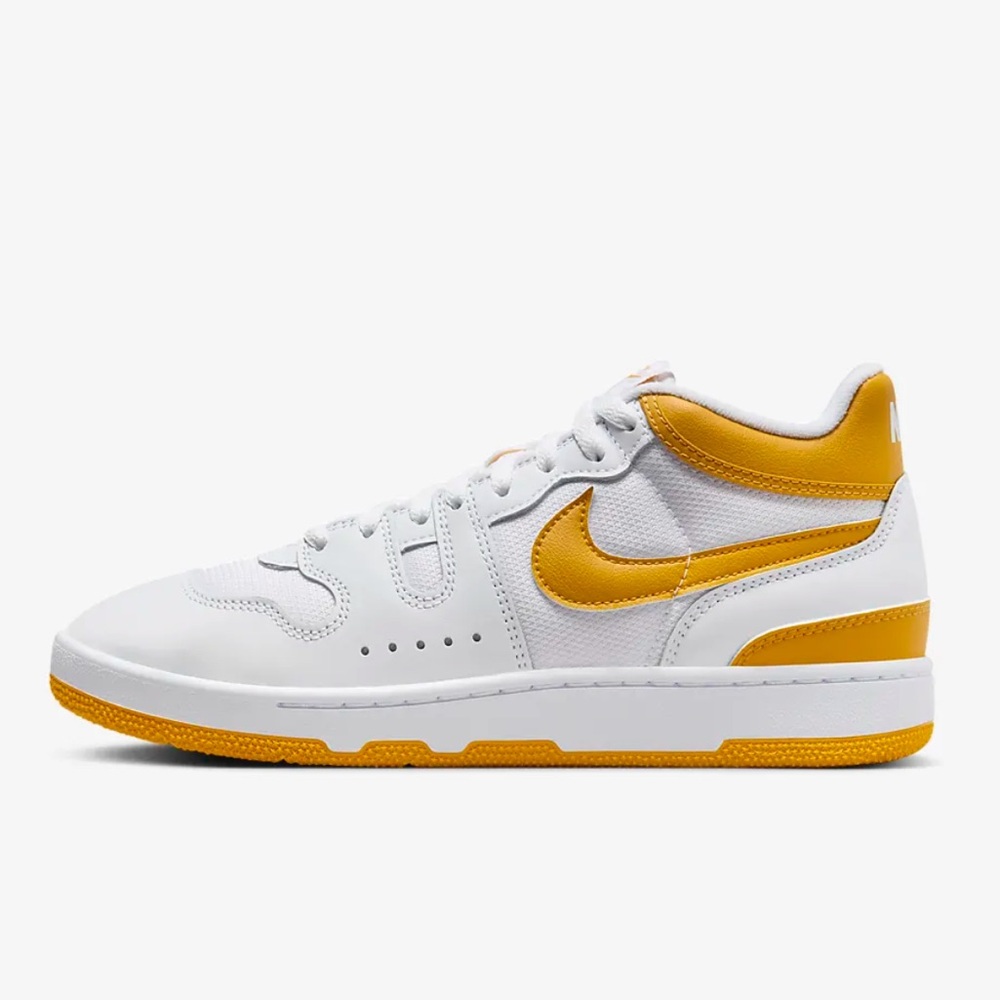 Nike Attack Men's Shoes size 11 yellow /white
